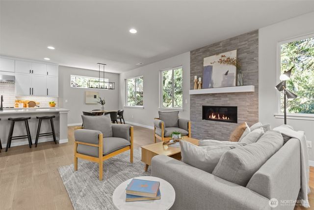 9016 53rd Avenue W, Mukilteo, WA 98275