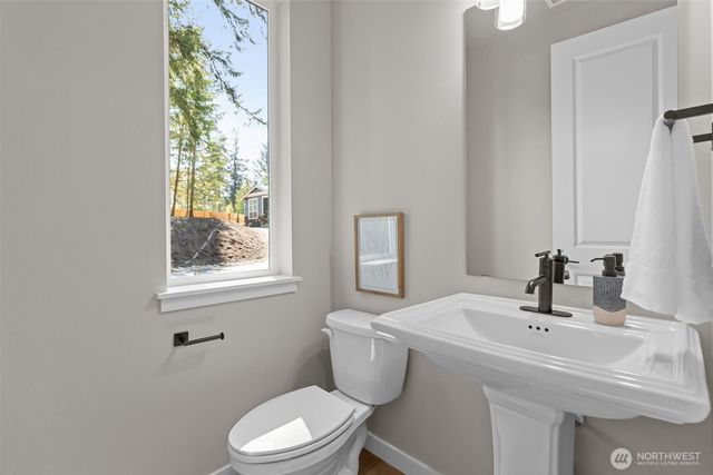 9016 53rd Avenue W, Mukilteo, WA 98275