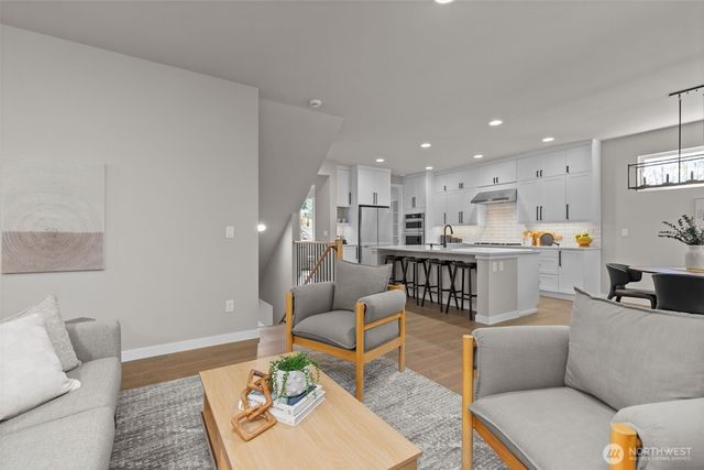9016 53rd Avenue W, Mukilteo, WA 98275
