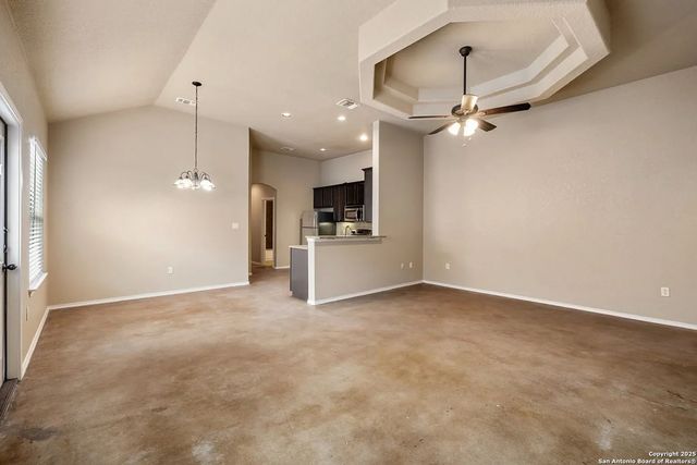 1066 Carolyn, New Braunfels, TX 78130