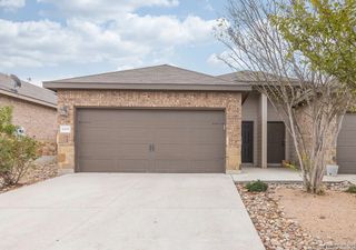 1066 Carolyn, New Braunfels, TX 78130