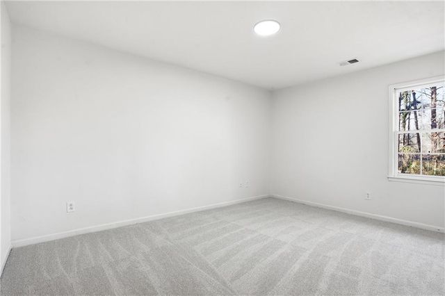 8692 Twin Oaks Drive, Jonesboro, GA 30236