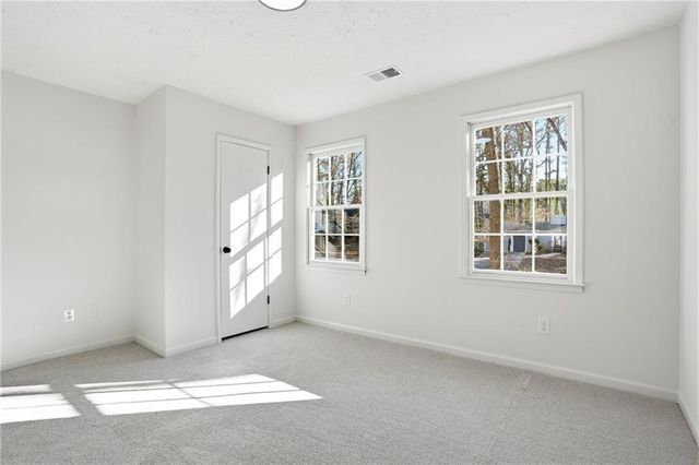 8692 Twin Oaks Drive, Jonesboro, GA 30236