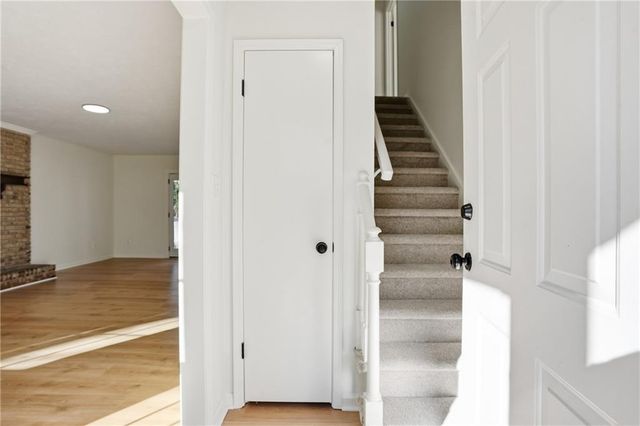 8692 Twin Oaks Drive, Jonesboro, GA 30236