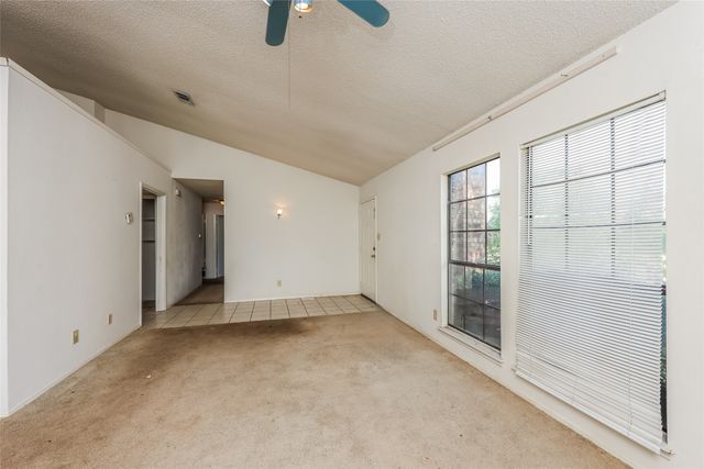 513 Rainier Street, Cedar Hill, TX 75104