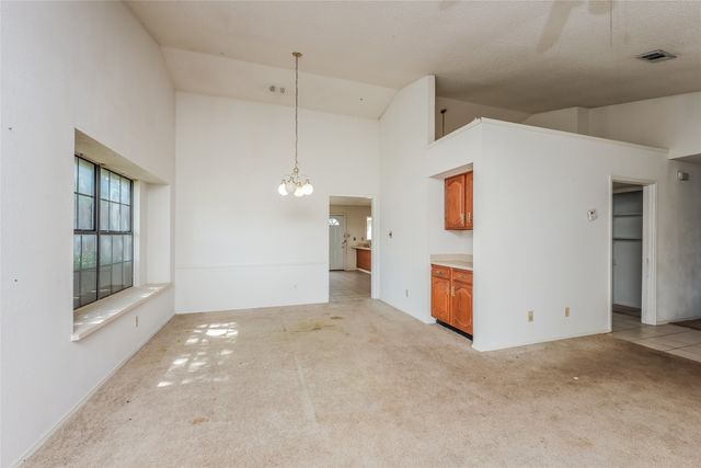513 Rainier Street, Cedar Hill, TX 75104