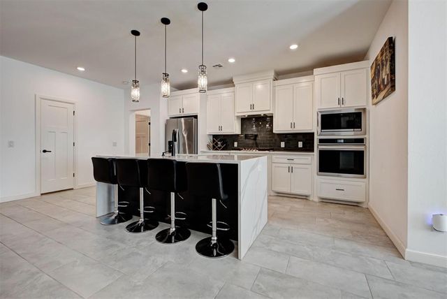 15704 Rockwell Park Lane, Edmond, OK 73013