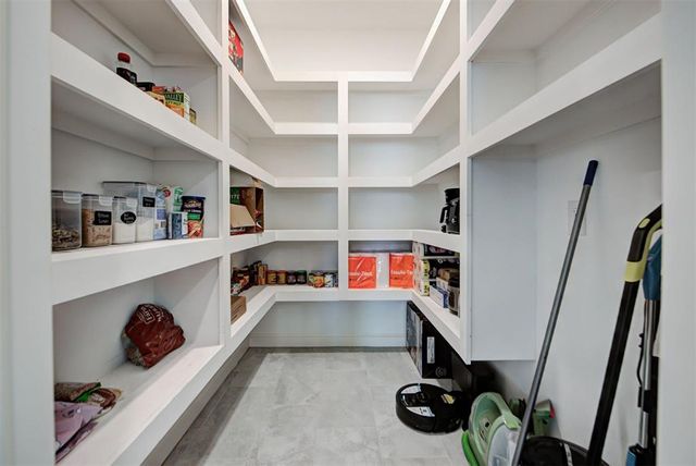 15704 Rockwell Park Lane, Edmond, OK 73013