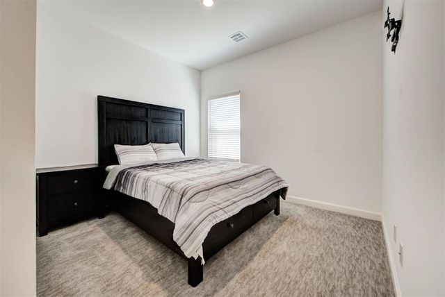 15704 Rockwell Park Lane, Edmond, OK 73013