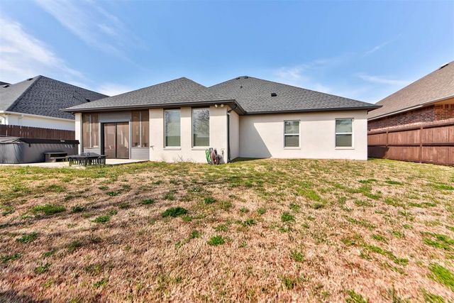 15704 Rockwell Park Lane, Edmond, OK 73013