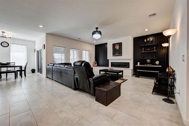 15704 Rockwell Park Lane, Edmond, OK 73013