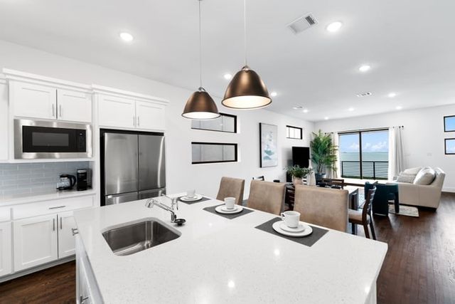 8609 Secretariat Drive, Rowlett, TX 75088