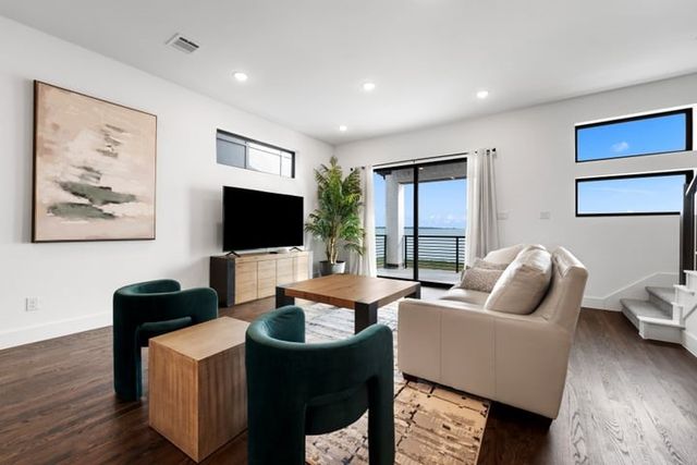 8609 Secretariat Drive, Rowlett, TX 75088