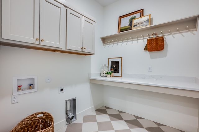 4608 N Castaway Cir., Wichita, KS 67205