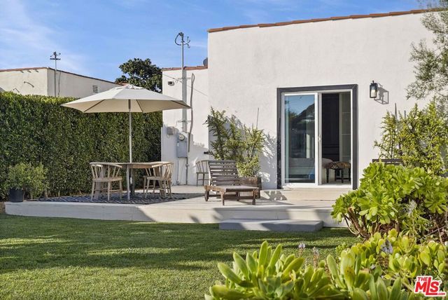 2910 W 78th Place, Inglewood, CA 90305