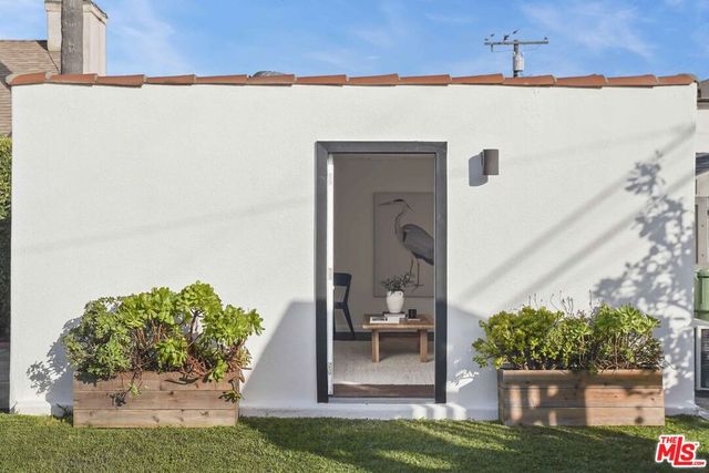 2910 W 78th Place, Inglewood, CA 90305