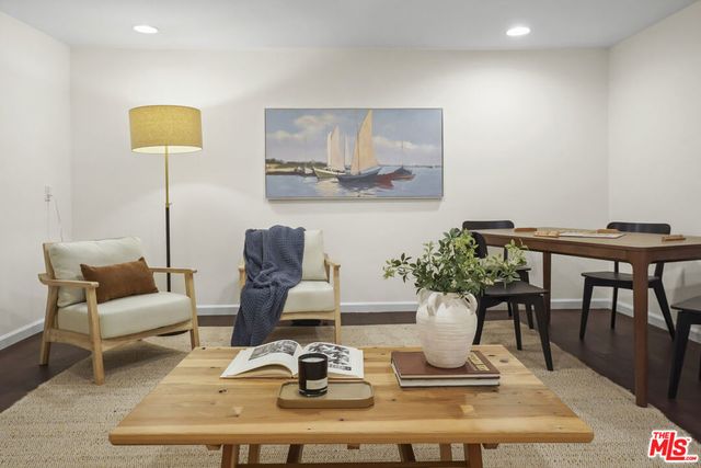 2910 W 78th Place, Inglewood, CA 90305