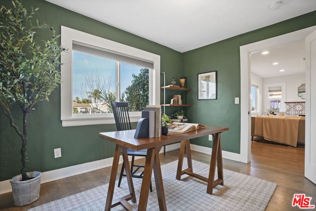 2910 W 78th Place, Inglewood, CA 90305