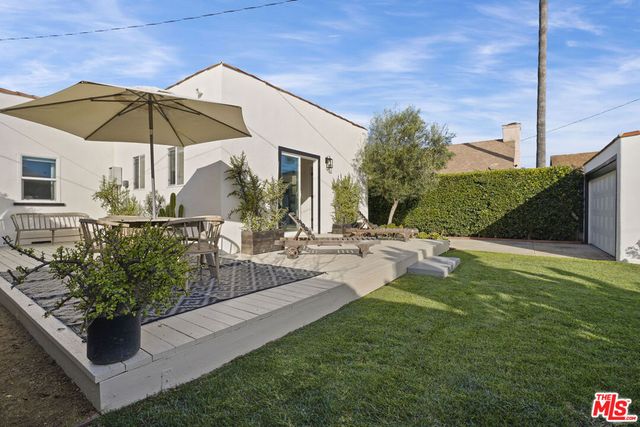 2910 W 78th Place, Inglewood, CA 90305