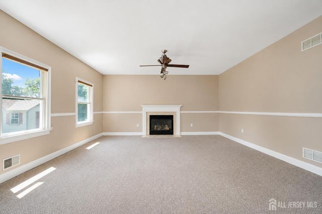 448 Buckingham Drive, Piscataway, NJ 08854