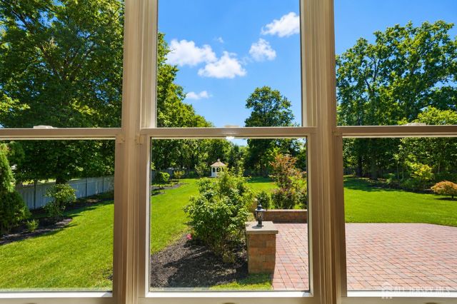 448 Buckingham Drive, Piscataway, NJ 08854