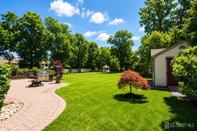 448 Buckingham Drive, Piscataway, NJ 08854