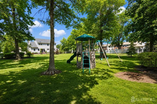 448 Buckingham Drive, Piscataway, NJ 08854