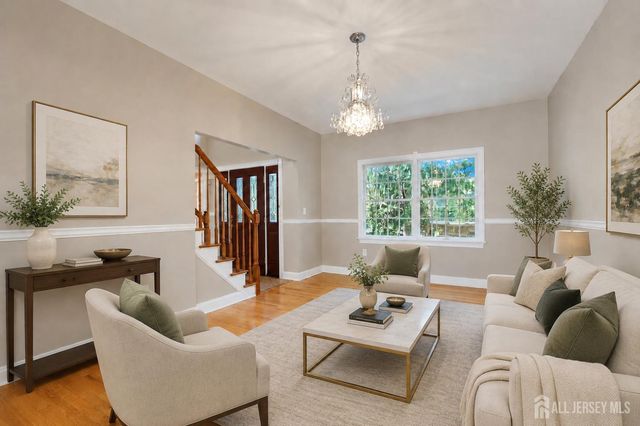448 Buckingham Drive, Piscataway, NJ 08854