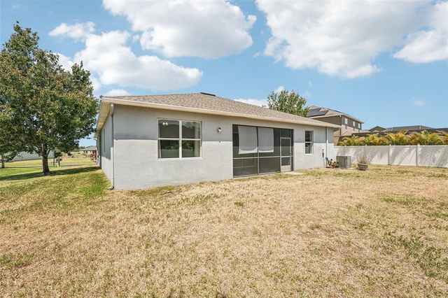 2426 CUMBERLAND CLIFF DRIVE, Ruskin, FL 33570