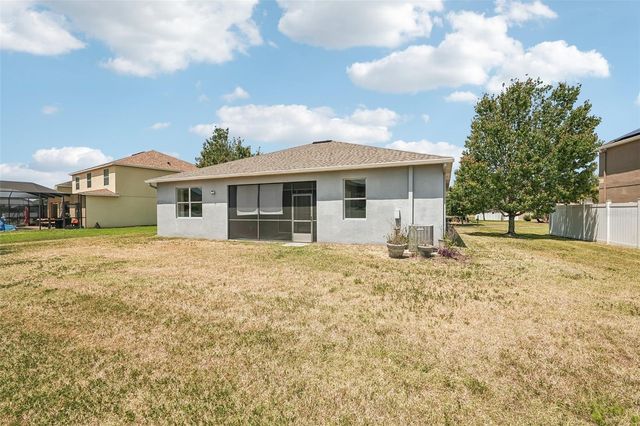 2426 CUMBERLAND CLIFF DRIVE, Ruskin, FL 33570