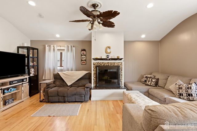 45 W Woodshore, Old Bridge, NJ 07735
