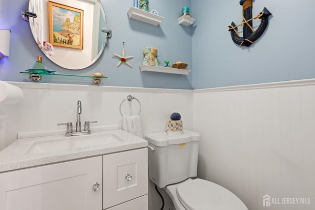 45 W Woodshore, Old Bridge, NJ 07735