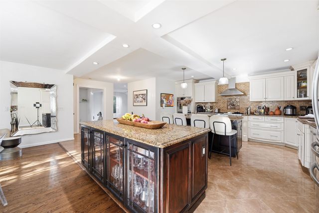 770 HARTWELL ST, Teaneck, NJ 07666