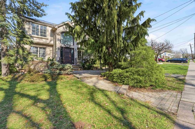 770 HARTWELL ST, Teaneck, NJ 07666