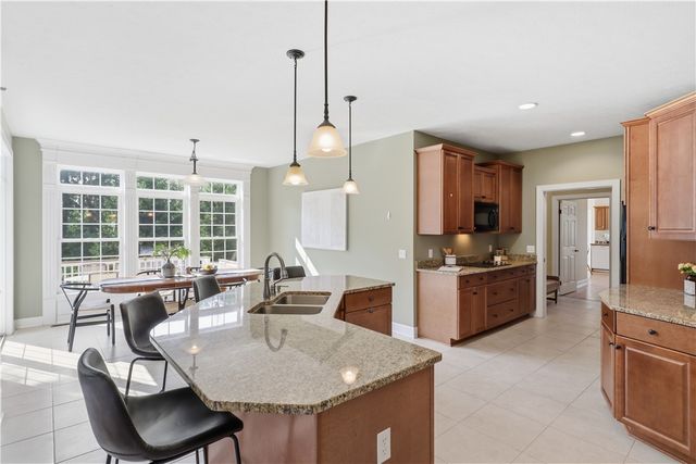 11 Ashland Oaks Circle, Ogden, NY 14559