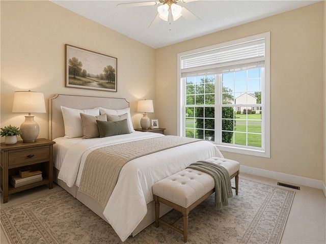 11 Ashland Oaks Circle, Ogden, NY 14559