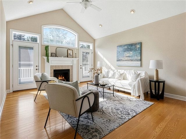 11 Ashland Oaks Circle, Ogden, NY 14559