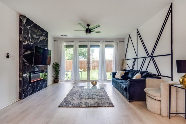 3351 Conroe Street, Dallas, TX 75212