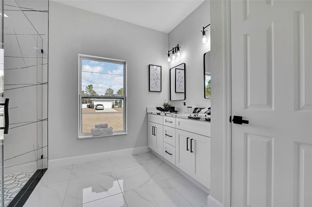 10262 MAYBIRD AVENUE, Weeki Wachee, FL 34614