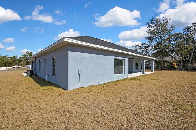 10262 MAYBIRD AVENUE, Weeki Wachee, FL 34614
