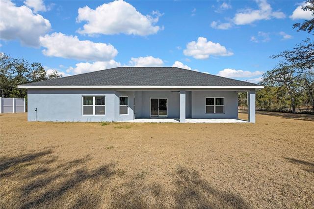 10262 MAYBIRD AVENUE, Weeki Wachee, FL 34614