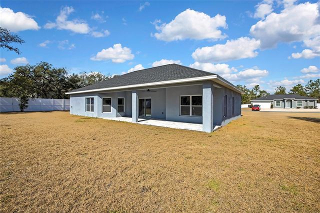 10262 MAYBIRD AVENUE, Weeki Wachee, FL 34614
