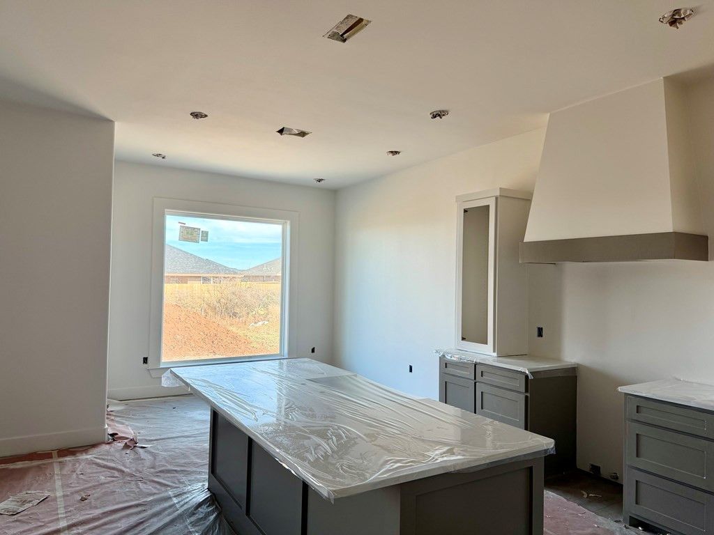 Image 3 of property listing at 5508 Slayde Street, San Angelo, TX 76904