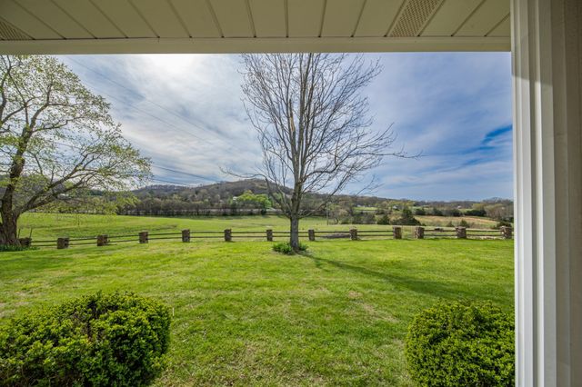 1839 Polly Adams Rd, Belfast, TN 37019