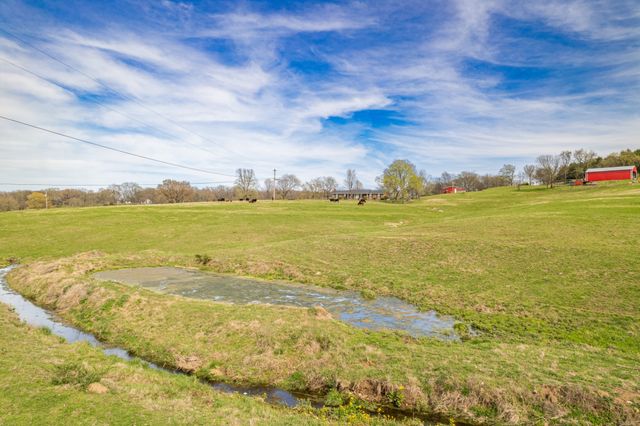 1839 Polly Adams Rd, Belfast, TN 37019