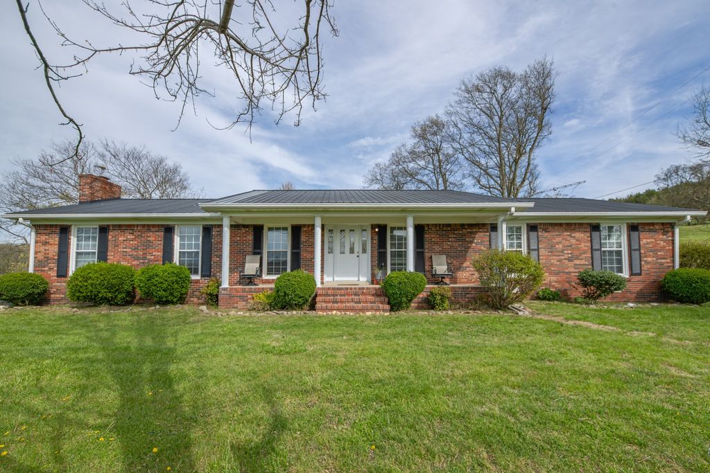 1839 Polly Adams Rd, Belfast, TN 37019