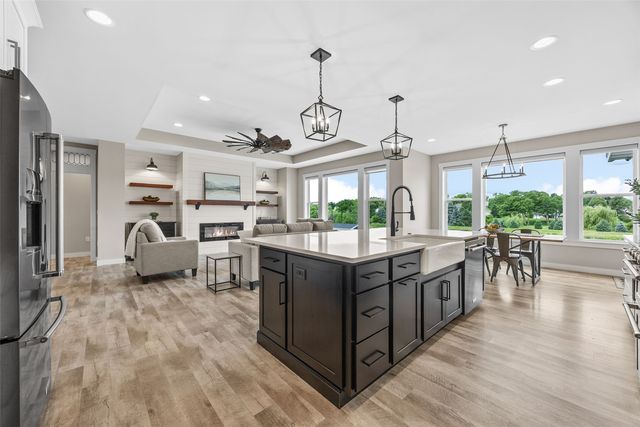 1497 Glen Rock Circle, Marion, IA 52302