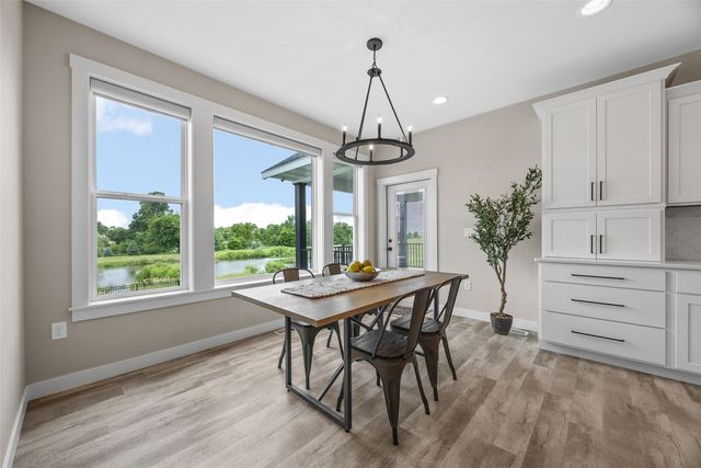 1497 Glen Rock Circle, Marion, IA 52302