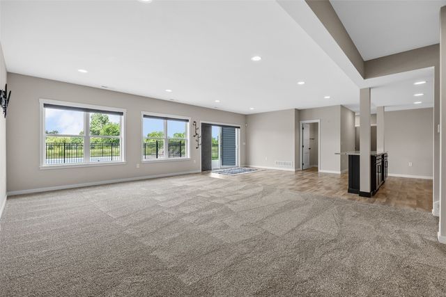 1497 Glen Rock Circle, Marion, IA 52302