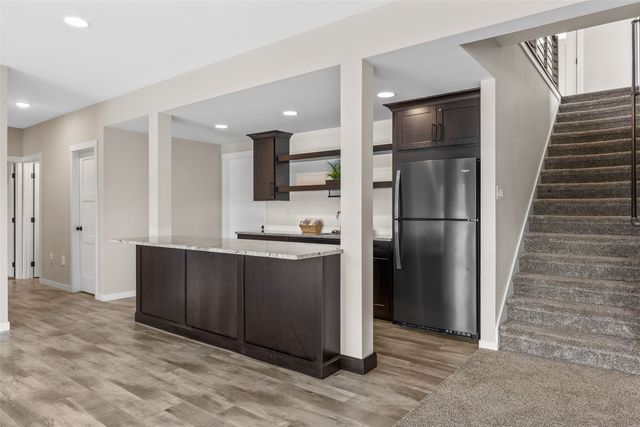 1497 Glen Rock Circle, Marion, IA 52302